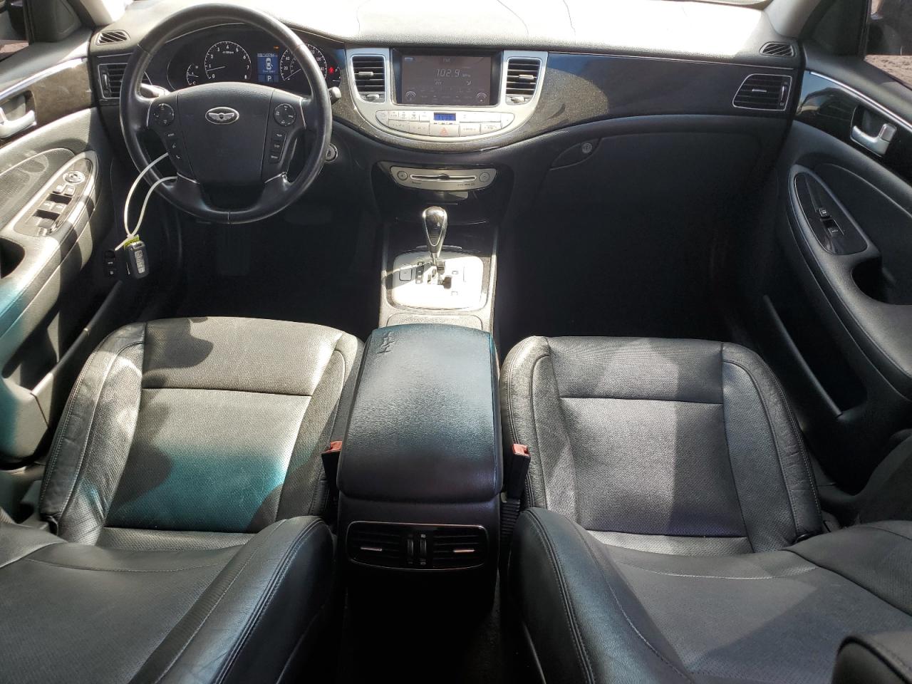 2012 Hyundai Genesis 3.8L VIN: KMHGC4DD4CU179291 Lot: 81490985