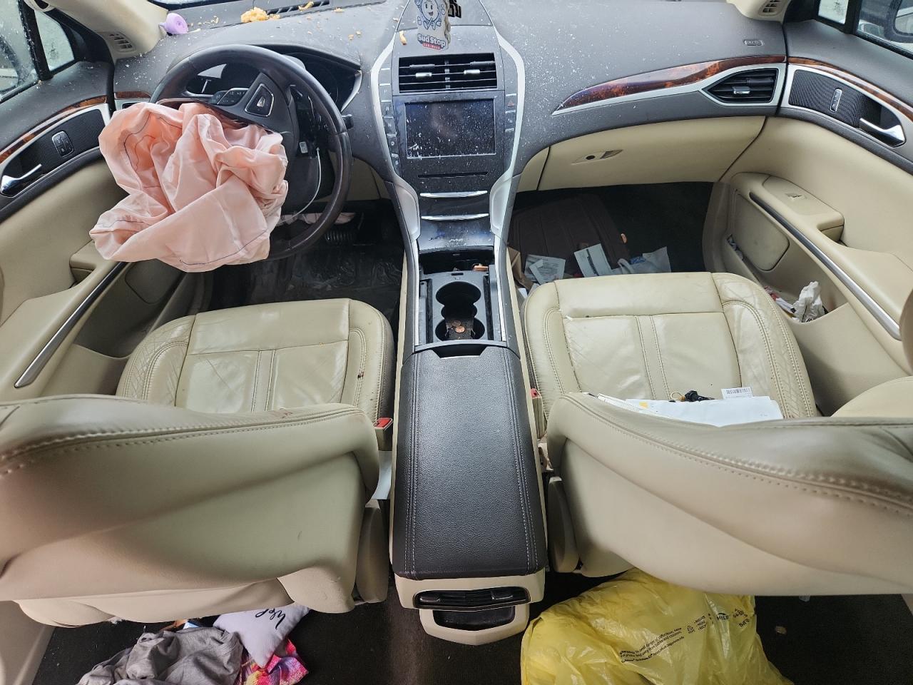 2015 Lincoln Mkz VIN: 3LN6L2G93FR617124 Lot: 82102195