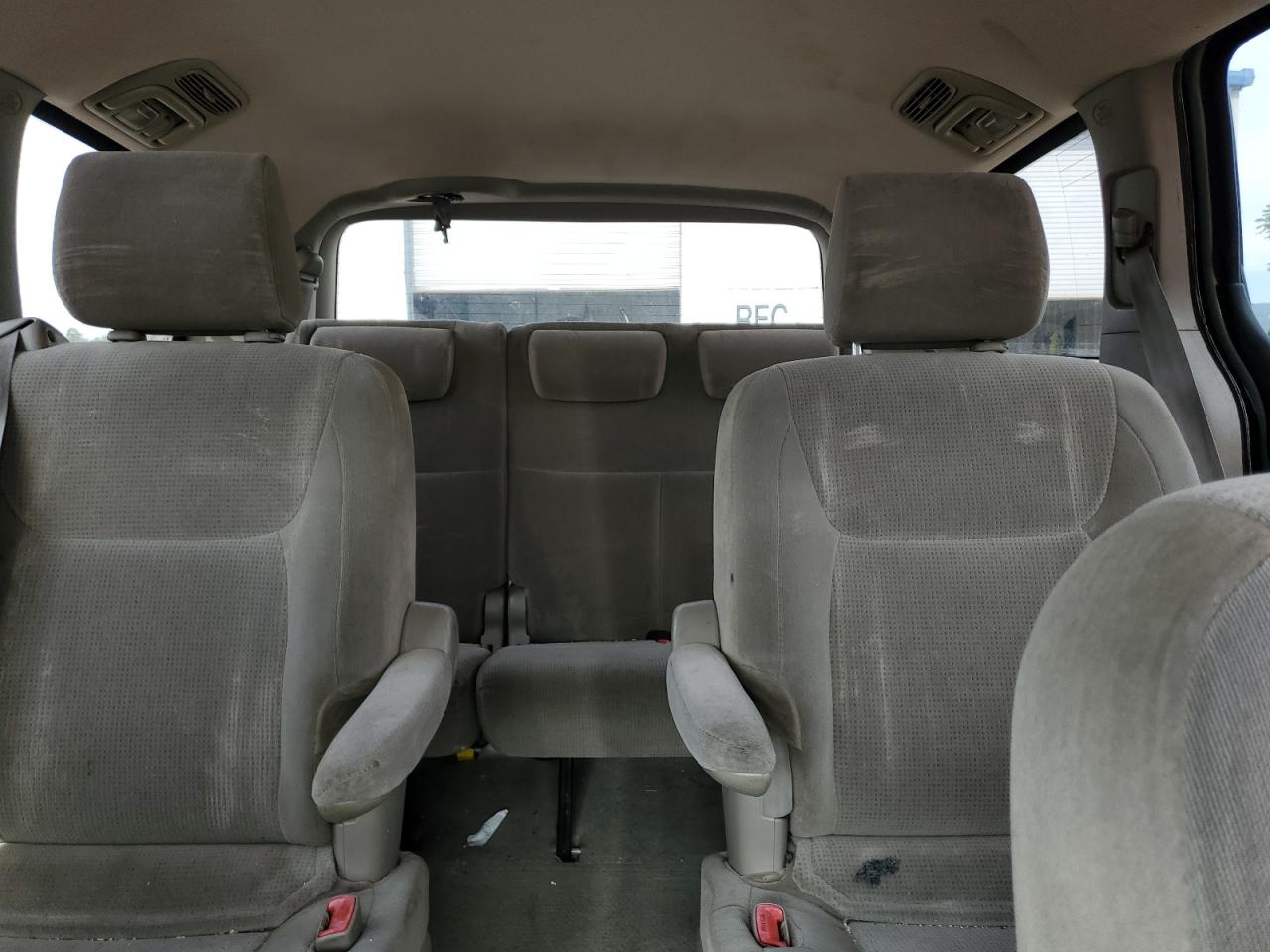 2004 Toyota Sienna Ce VIN: 5TDZA23C74S165584 Lot: 81814225