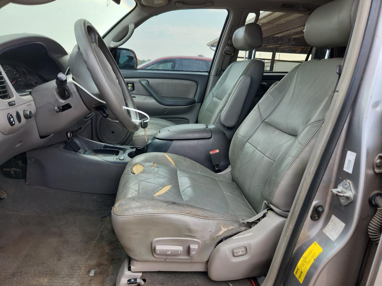 2004 Toyota Sequoia Sr5 VIN: 5TDZT34A54S233491 Lot: 81709835