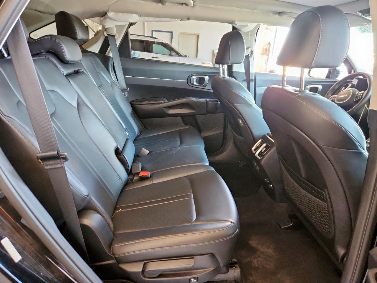 2023 Kia Sorento S VIN: 5XYRL4LC4PG201884 Lot: 81857775