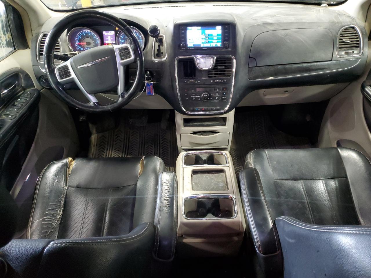2011 Chrysler Town & Country Touring L VIN: 2A4RR8DGXBR688191 Lot: 70828715