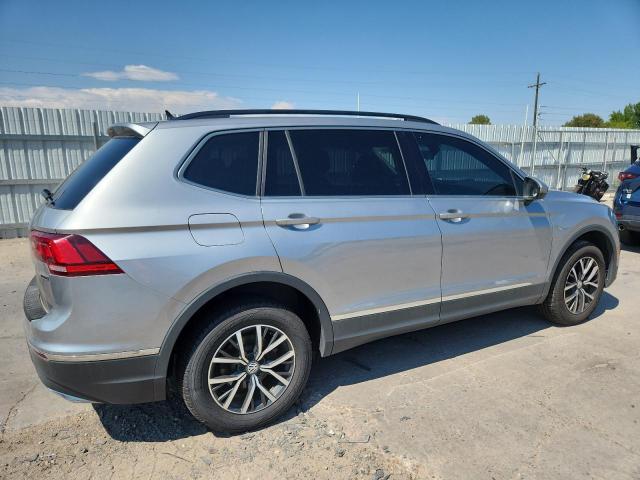  VOLKSWAGEN TIGUAN 2020 Серебристый