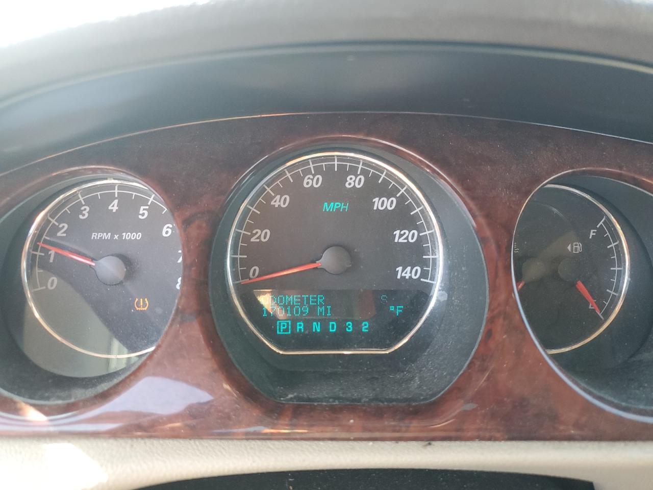 2008 Buick Lucerne Cxl VIN: 1G4HD57208U105696 Lot: 69238095