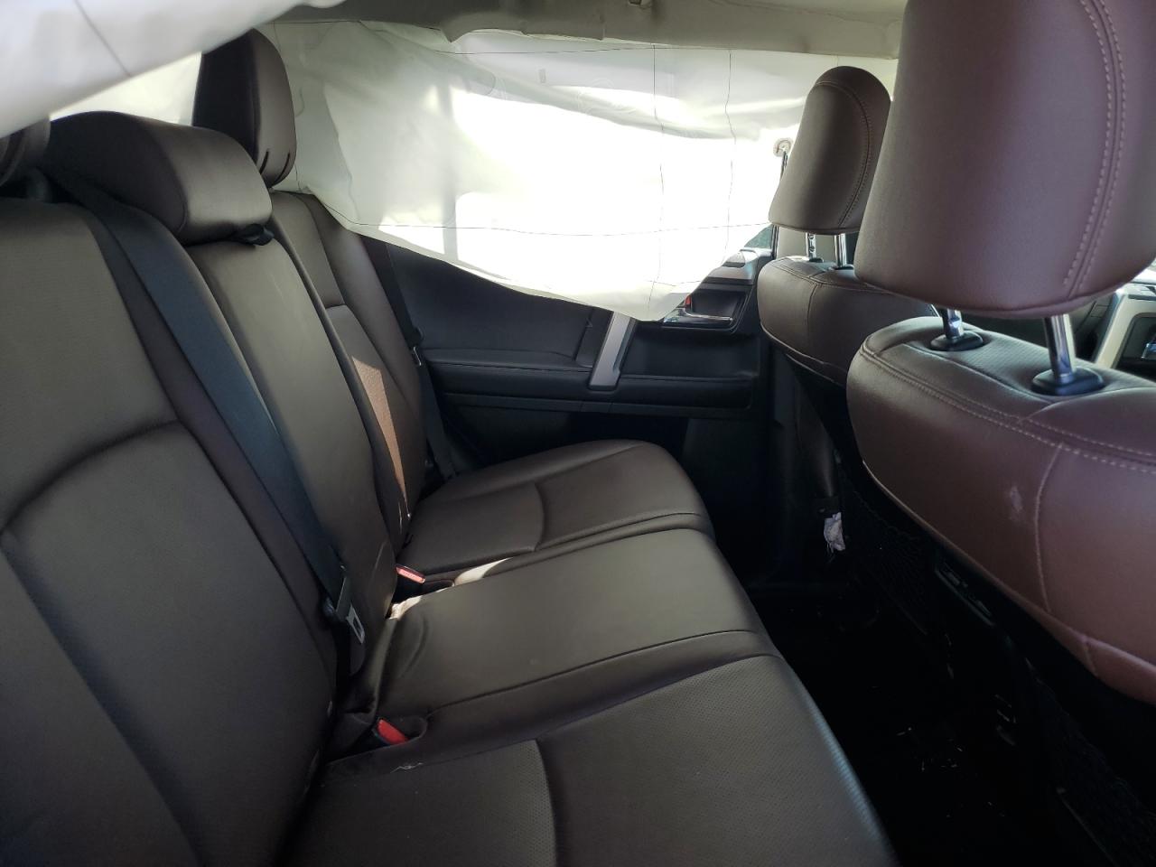 2016 Toyota 4Runner Sr5/Sr5 Premium VIN: JTEBU5JR0G5347439 Lot: 80401795