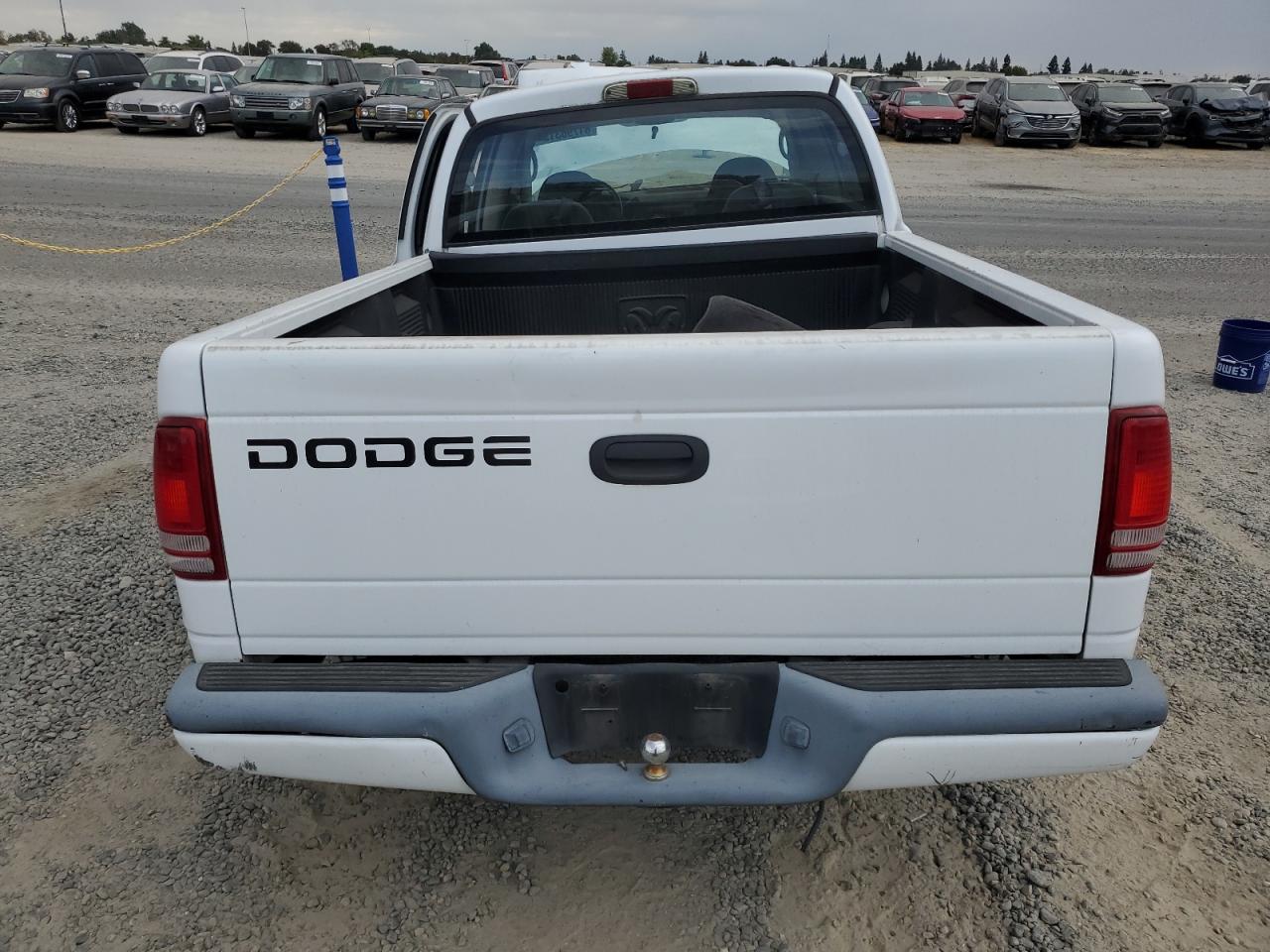 2002 Dodge Dakota Quad Sport VIN: 1B7HL38X92S587514 Lot: 81796315