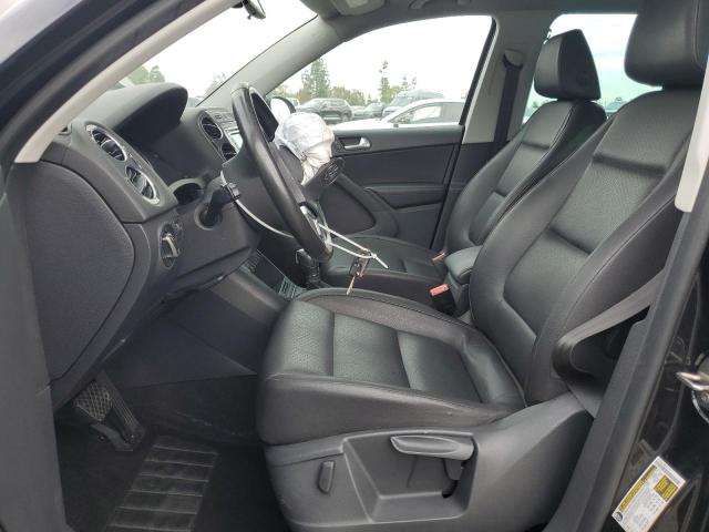  VOLKSWAGEN TIGUAN 2012 Черен