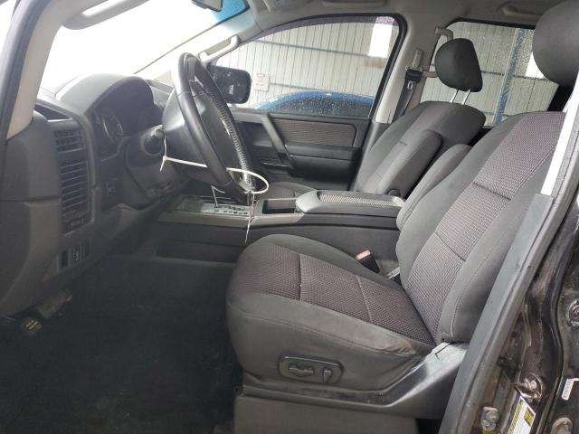  NISSAN TITAN 2012 Czarny