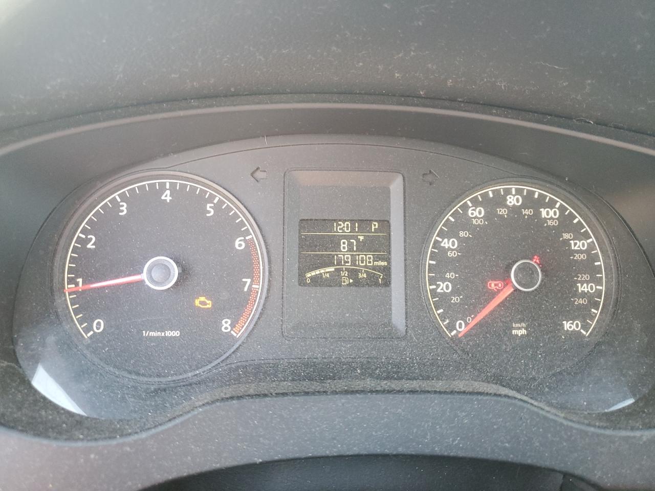 2011 Volkswagen Jetta Base VIN: 3VW2K7AJ4BM113417 Lot: 82110445