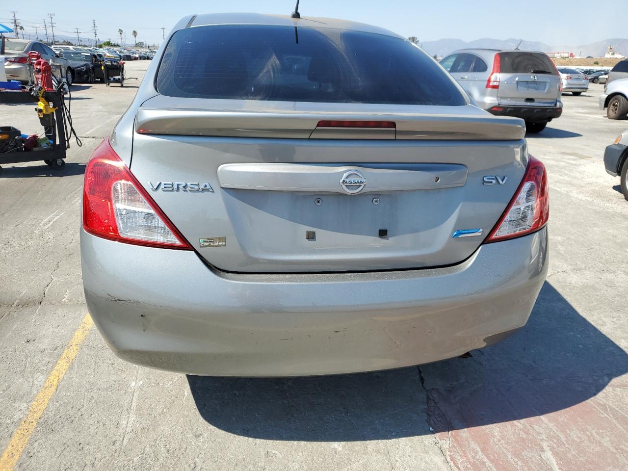 2014 Nissan Versa S VIN: 3N1CN7AP4EK453785 Lot: 81733965