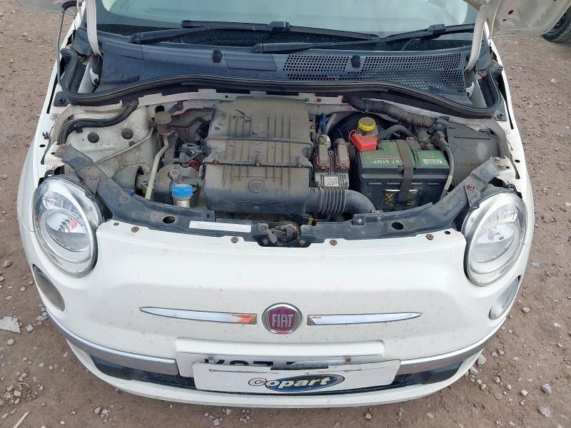 2011 FIAT 500 LOUNGE