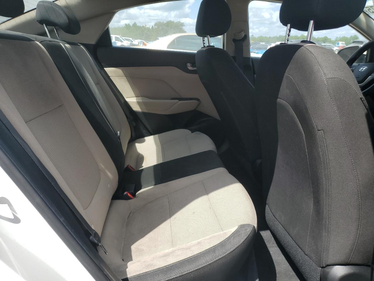 2019 Hyundai Accent Se VIN: 3KPC24A35KE062303 Lot: 71352875