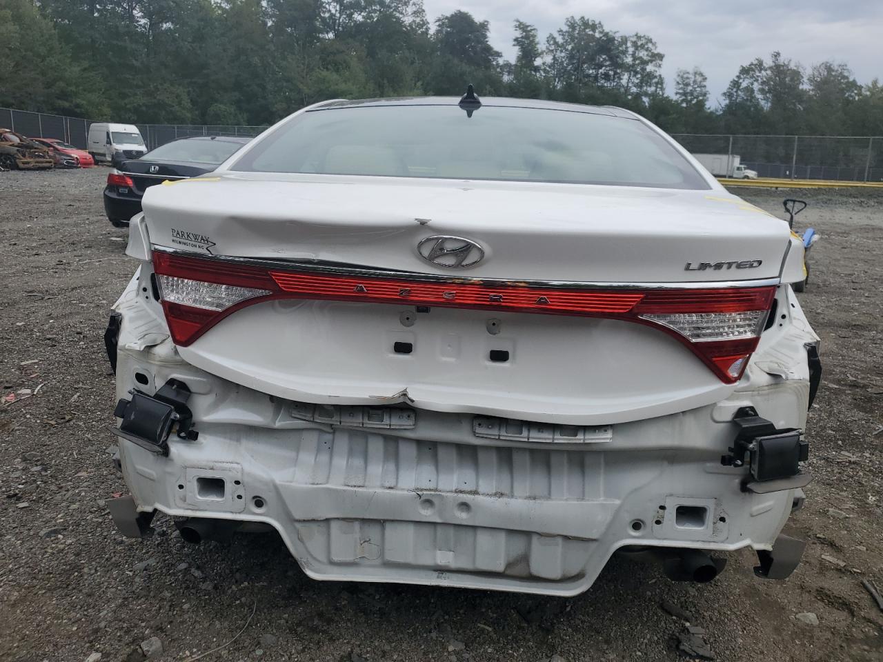 2017 Hyundai Azera Limited VIN: KMHFH4JG5HA582006 Lot: 84604595