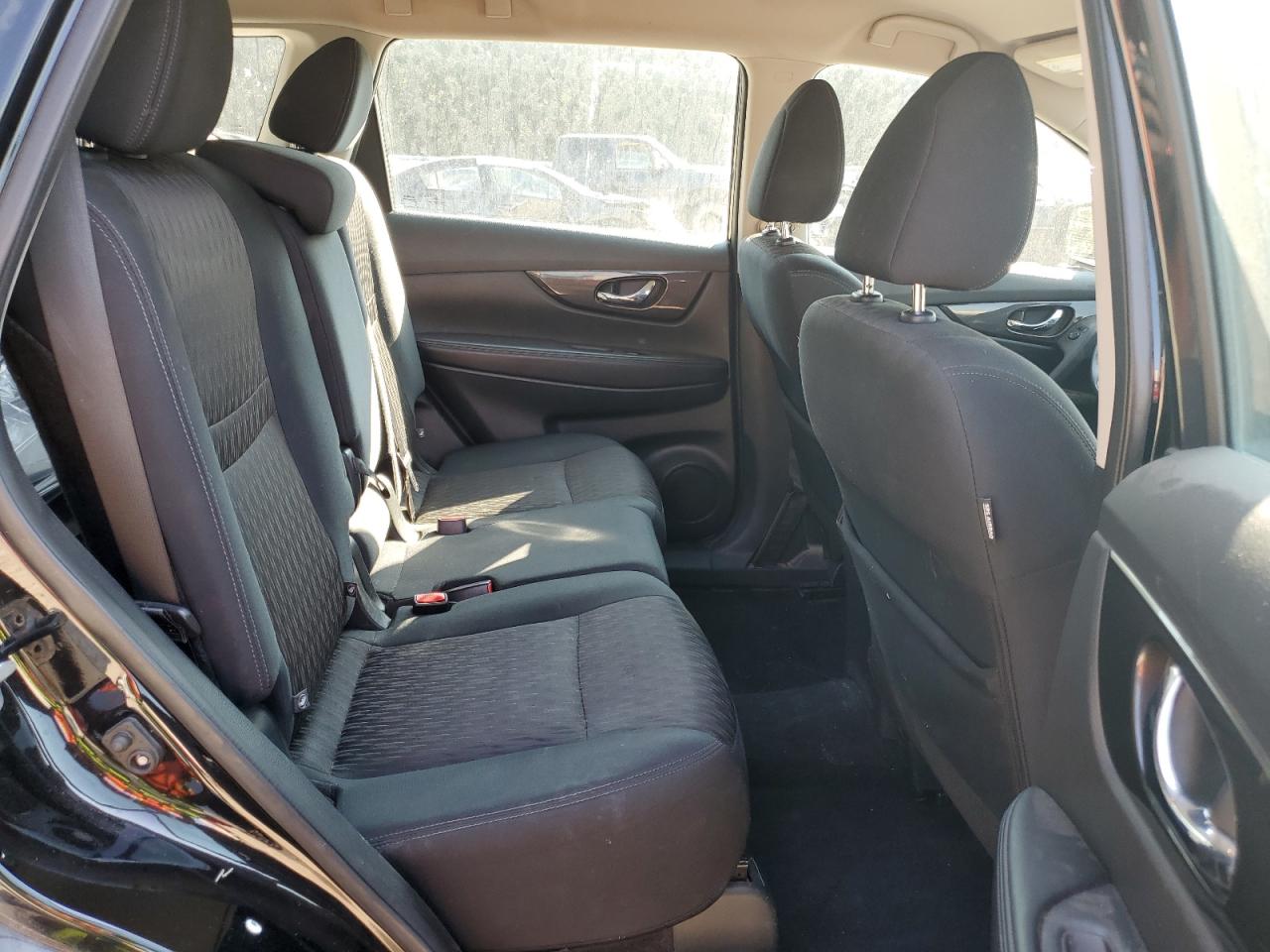 2018 Nissan Rogue S VIN: 5N1AT2MT3JC764920 Lot: 80992405