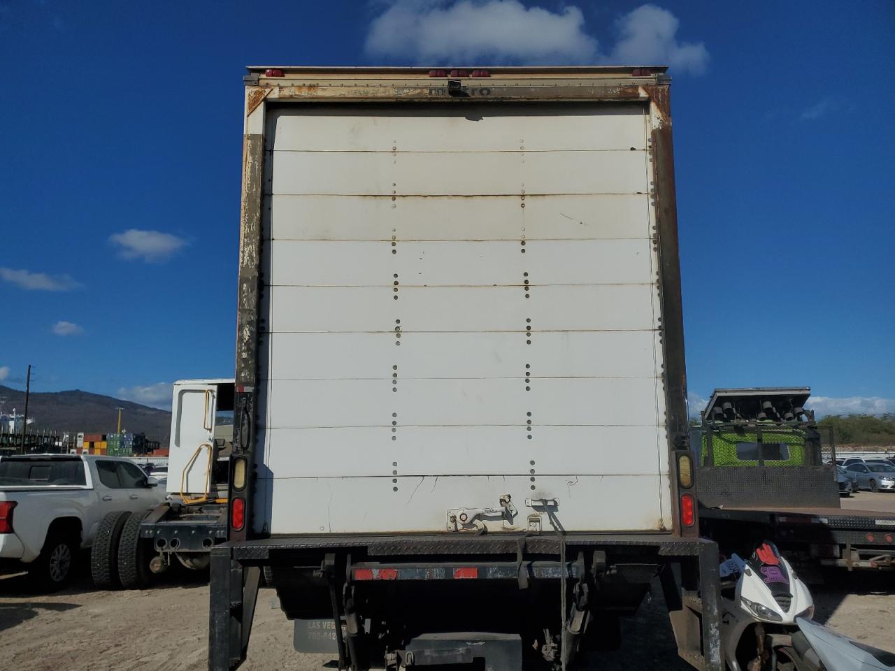 2005 Isuzu T7F042-Fvr VIN: 4GTK7F1315F700726 Lot: 71728885