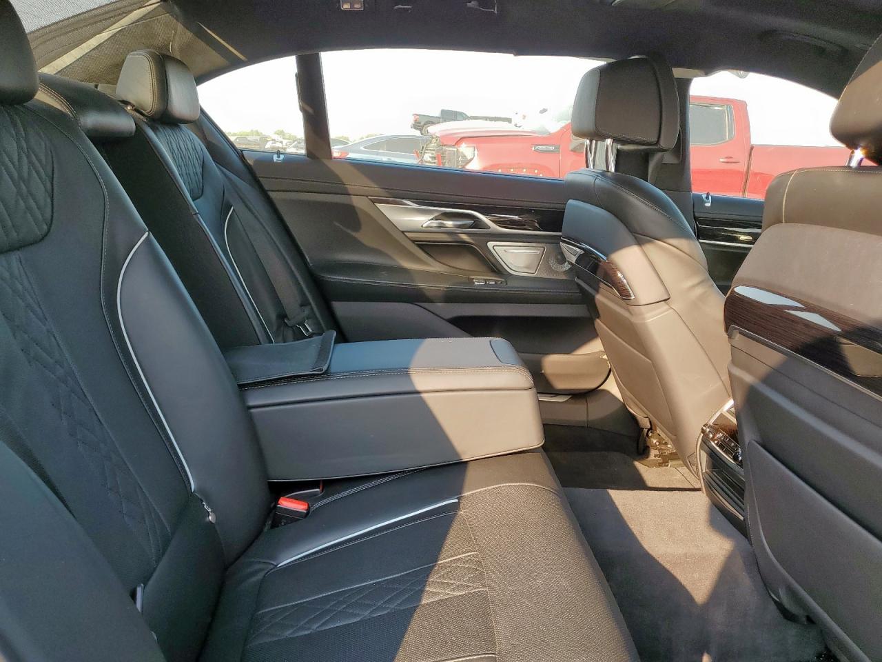 2017 BMW 750 Xi VIN: WBA7F2C51HG421600 Lot: 81402155