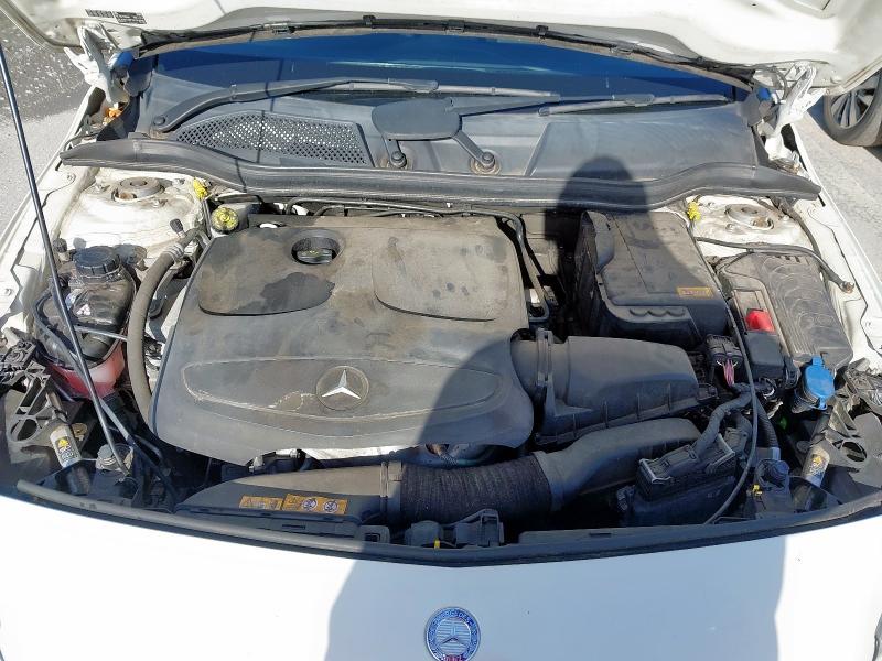 2014 MERCEDES-BENZ A CLASS A200 BLUEEFFICIENCY AMG SPORT 5DR