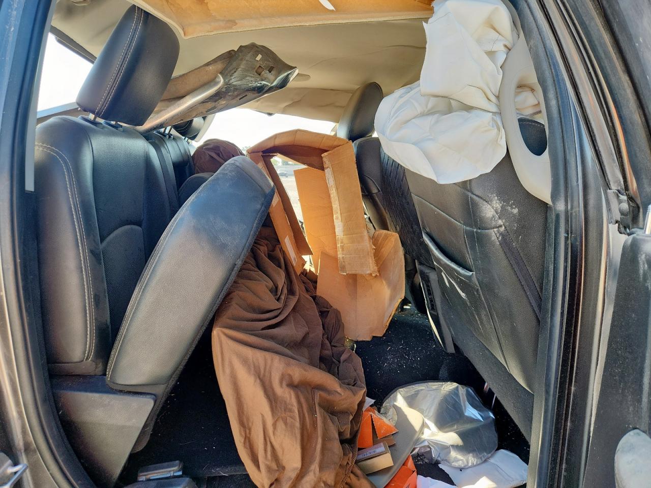 2014 Ram 2500 Laramie VIN: 3C6UR5FL9EG155792 Lot: 71622205