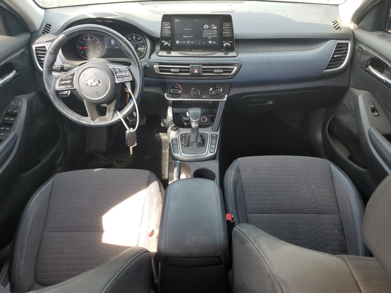 2021 Kia Seltos S VIN: KNDEUCAAXM7043499 Lot: 71739465