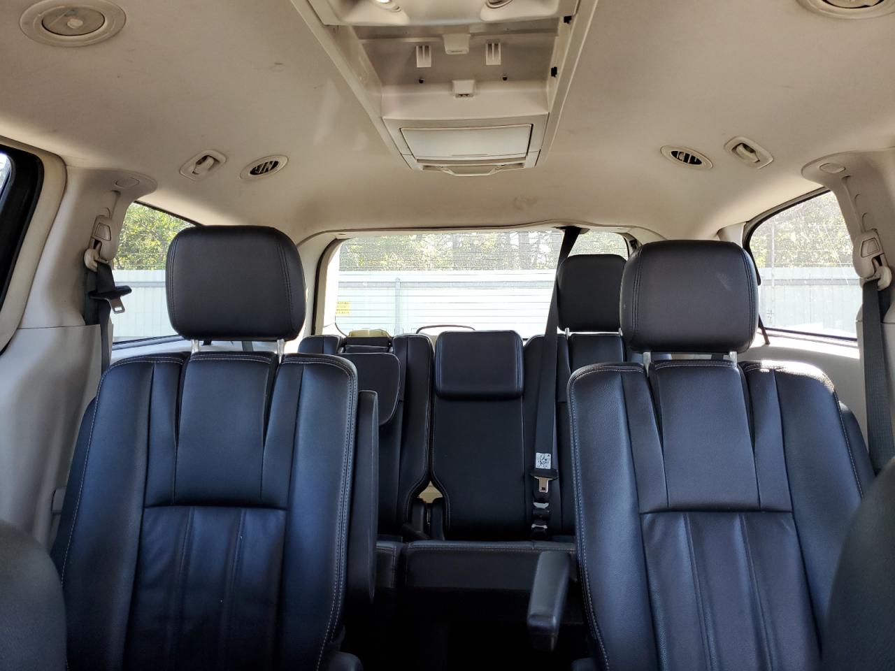 2014 Chrysler Town & Country Touring VIN: 2C4RC1BGXER435460 Lot: 71640135