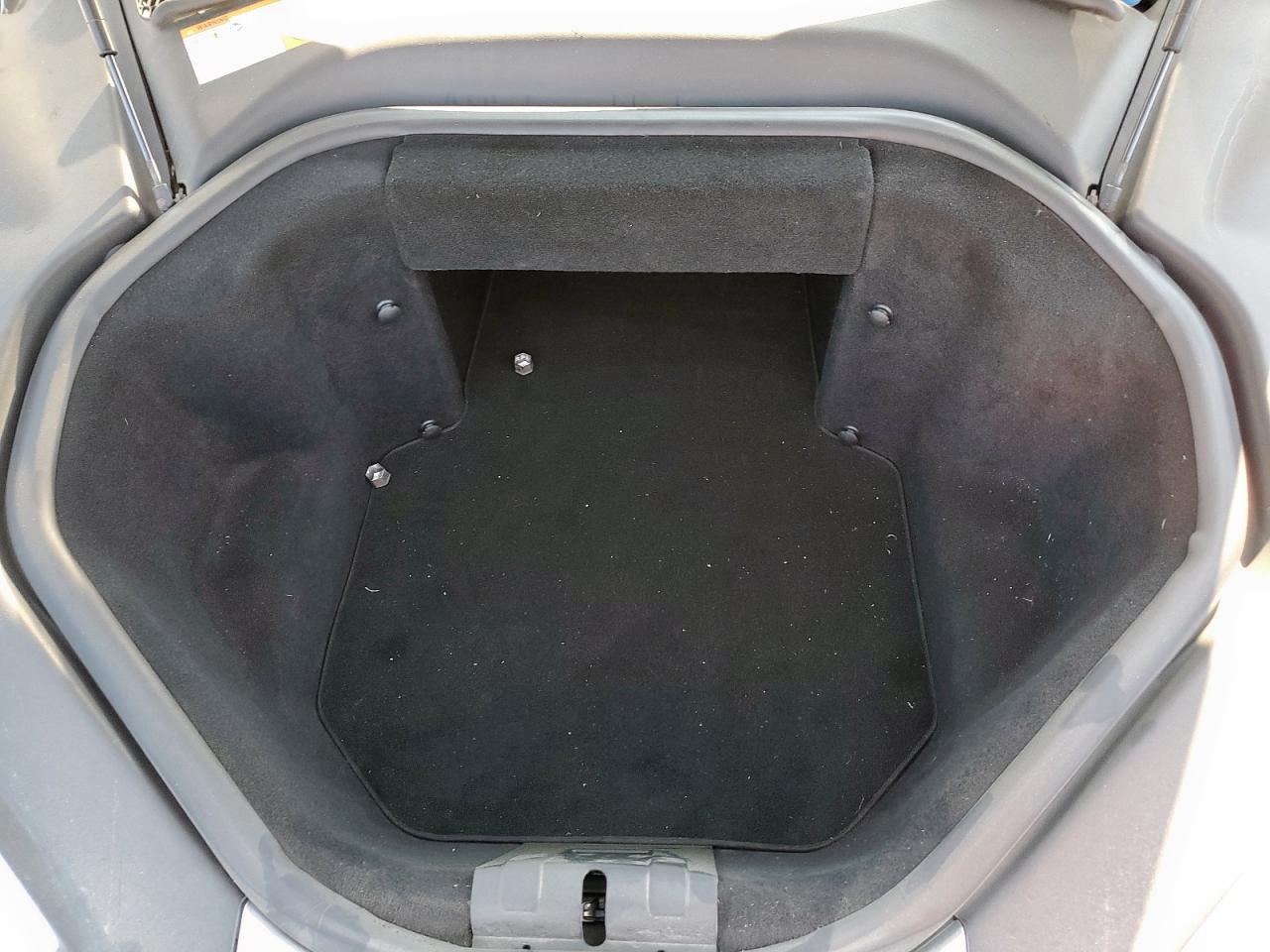 2014 Tesla Model S VIN: 5YJSA1H1XEFP33237 Lot: 70839075