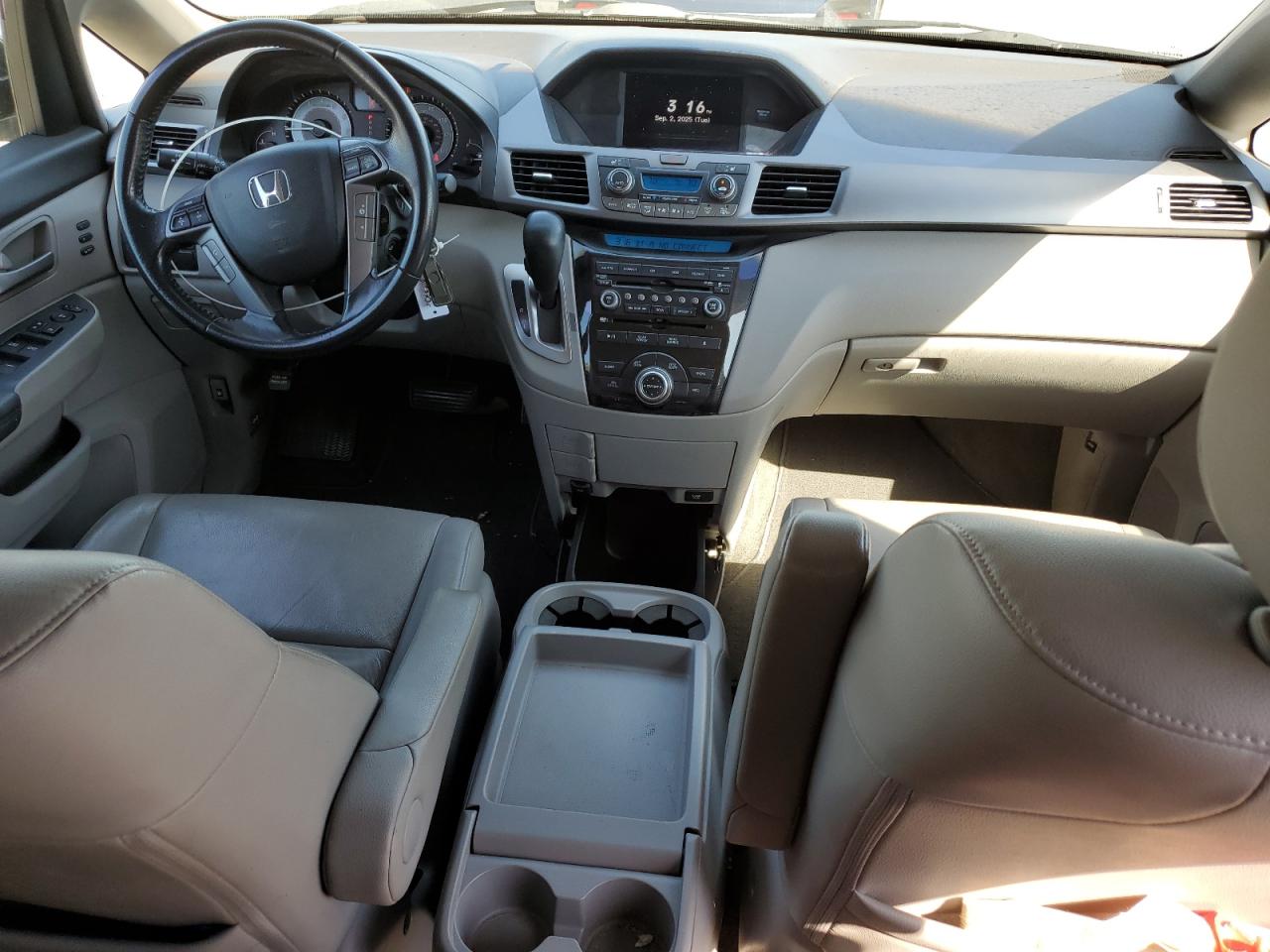 2011 Honda Odyssey Touring VIN: 5FNRL5H91BB062221 Lot: 70584965