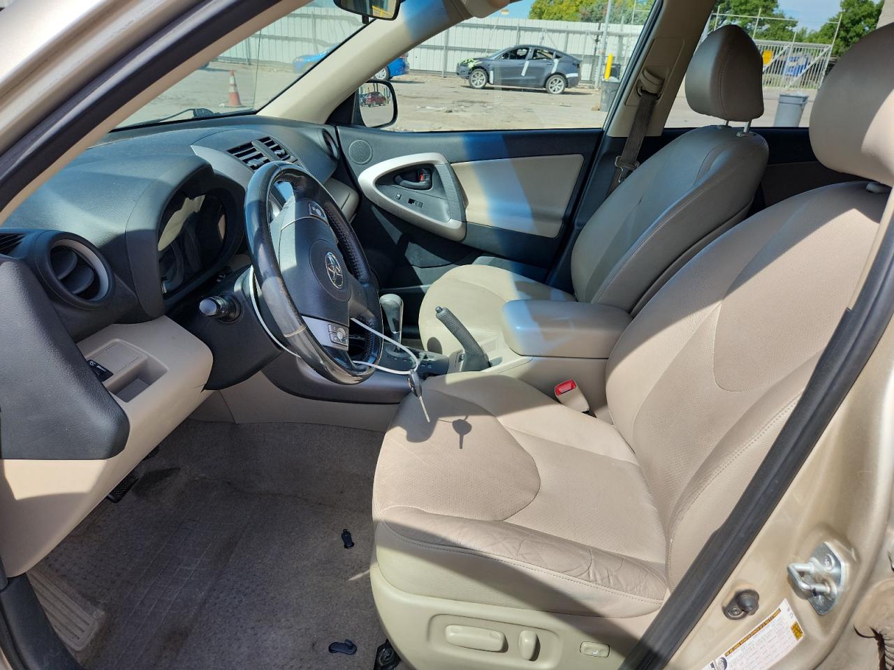 2007 Toyota Rav4 Limited VIN: JTMBK31V076024997 Lot: 84433875