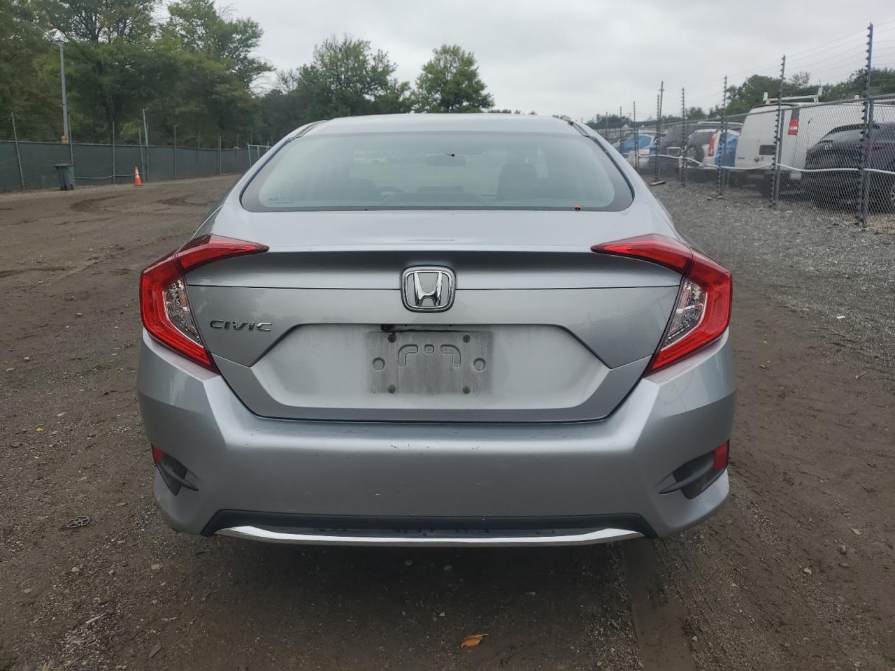 2020 Honda Civic Lx VIN: 2HGFC2F60LH518099 Lot: 81245825
