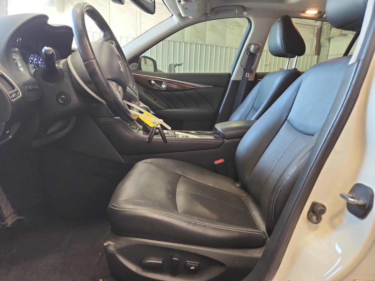 2017 Infiniti Q50 Premium VIN: JN1EV7AR4HM836866 Lot: 80389265