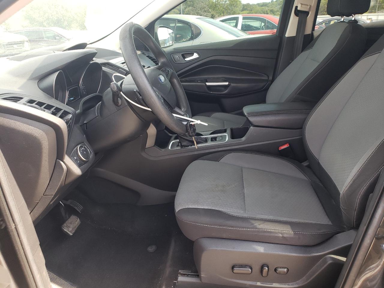 2017 Ford Escape Se VIN: 1FMCU9GD1HUE06397 Lot: 80920205