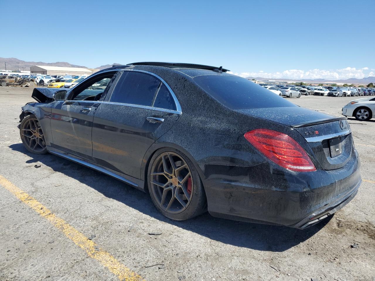 2016 Mercedes-Benz S 63 Amg WDDUG7JB9GA224352 photo #3