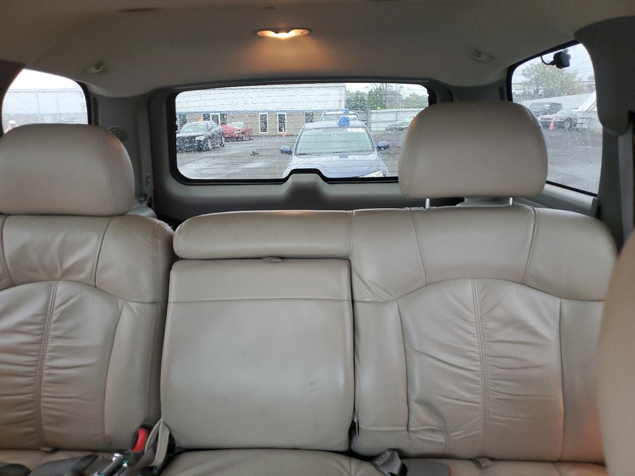 2001 Chevrolet Tahoe K1500 VIN: 1GNEK13T61J100084 Lot: 83929515