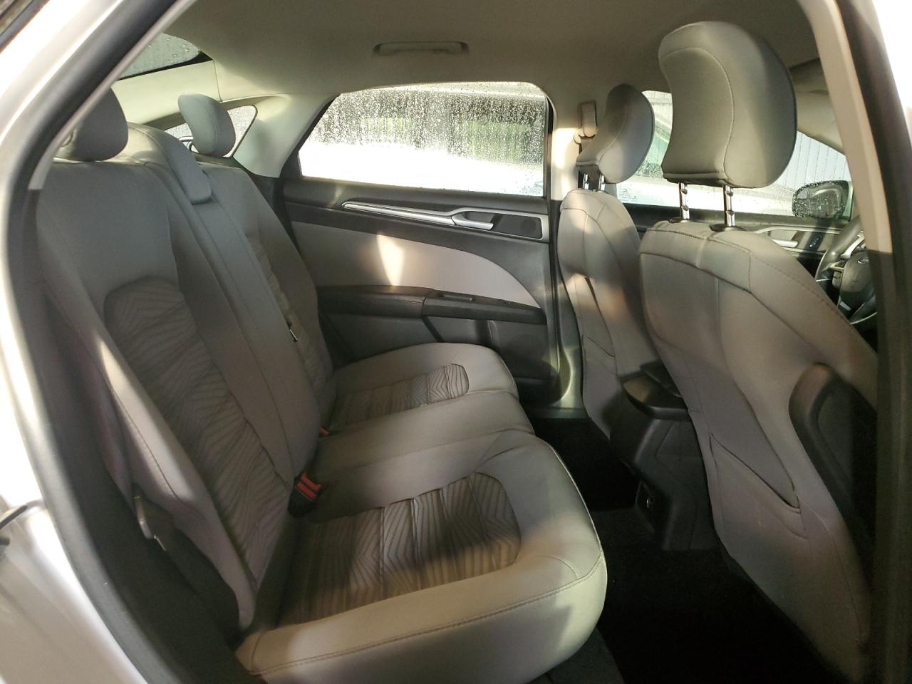 2016 Ford Fusion S Hybrid VIN: 3FA6P0UU0GR208303 Lot: 81883075