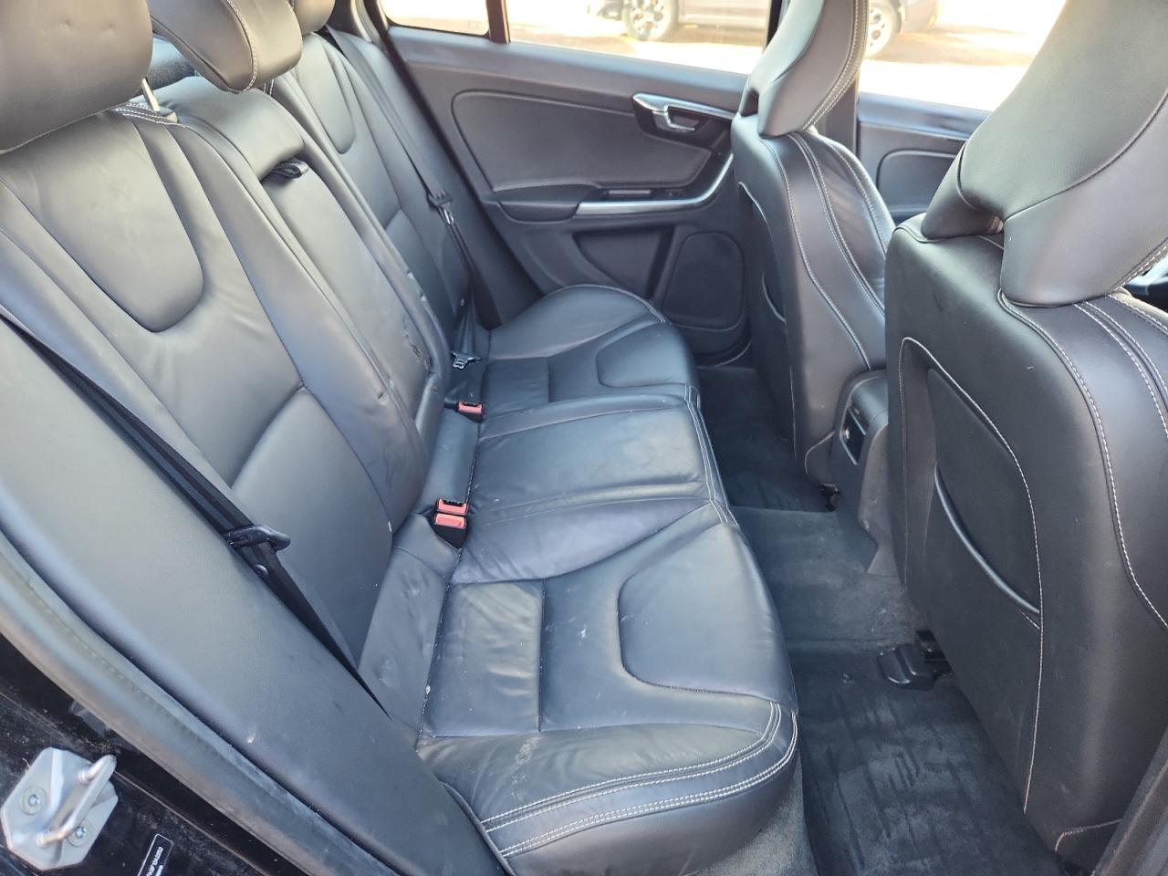 2015 Volvo S60 Premier VIN: YV149MFK8F1342252 Lot: 83806055