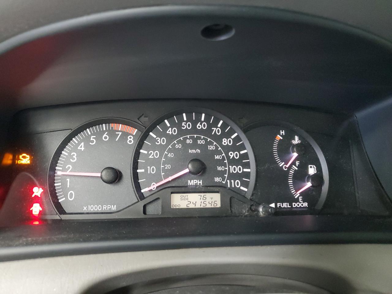 2005 Toyota Corolla Ce VIN: 1NXBR32E55Z520277 Lot: 80048605