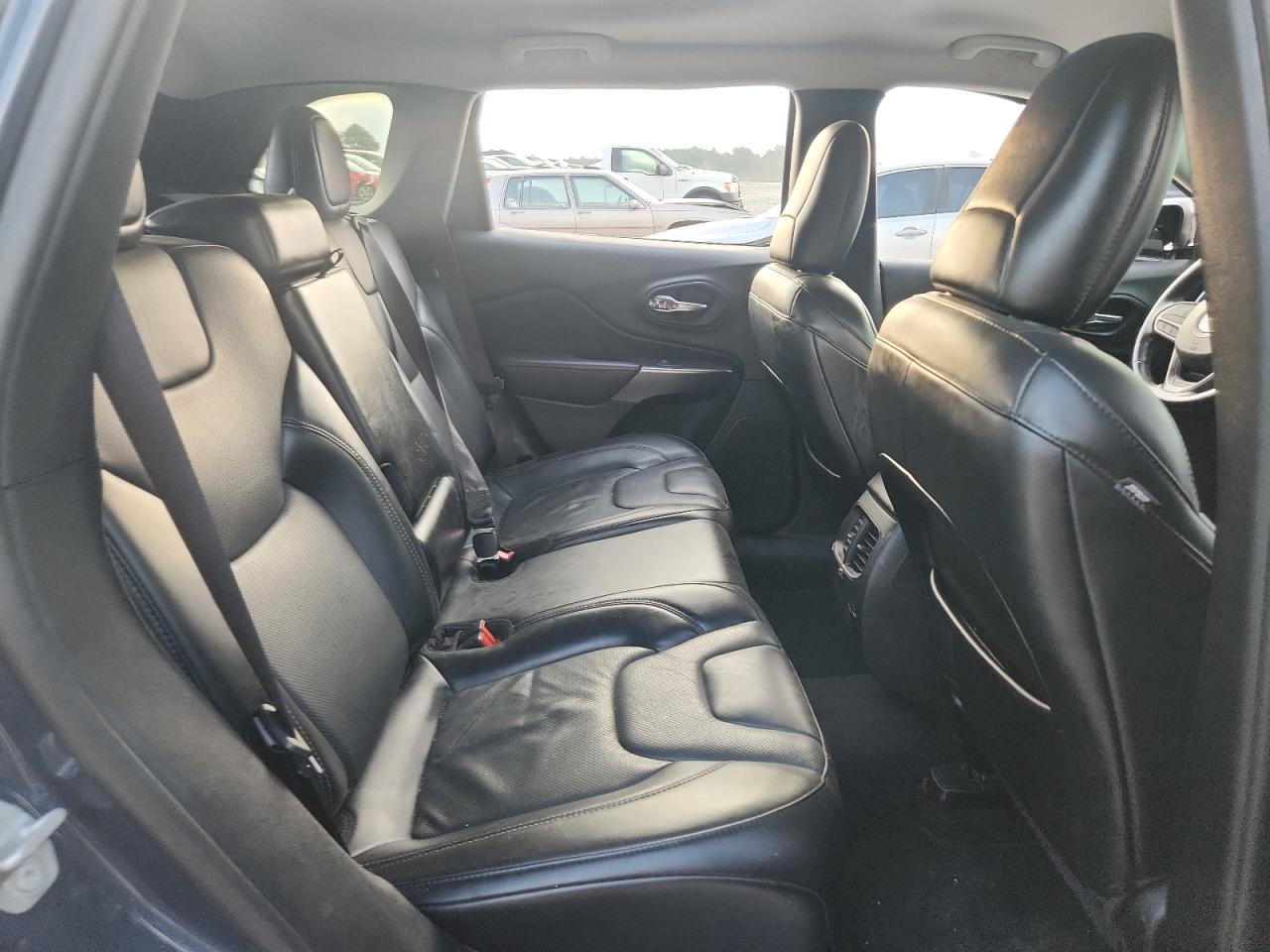 2021 Jeep Cherokee Latitude Lux VIN: 1C4PJMMN8MD102024 Lot: 80820405