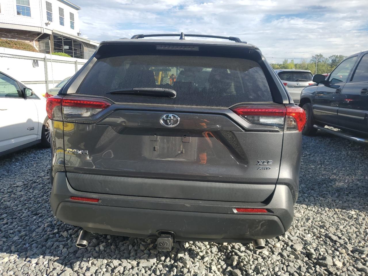 2020 Toyota Rav4 Xle Premium VIN: 2T3A1RFV4LW091427 Lot: 80983675