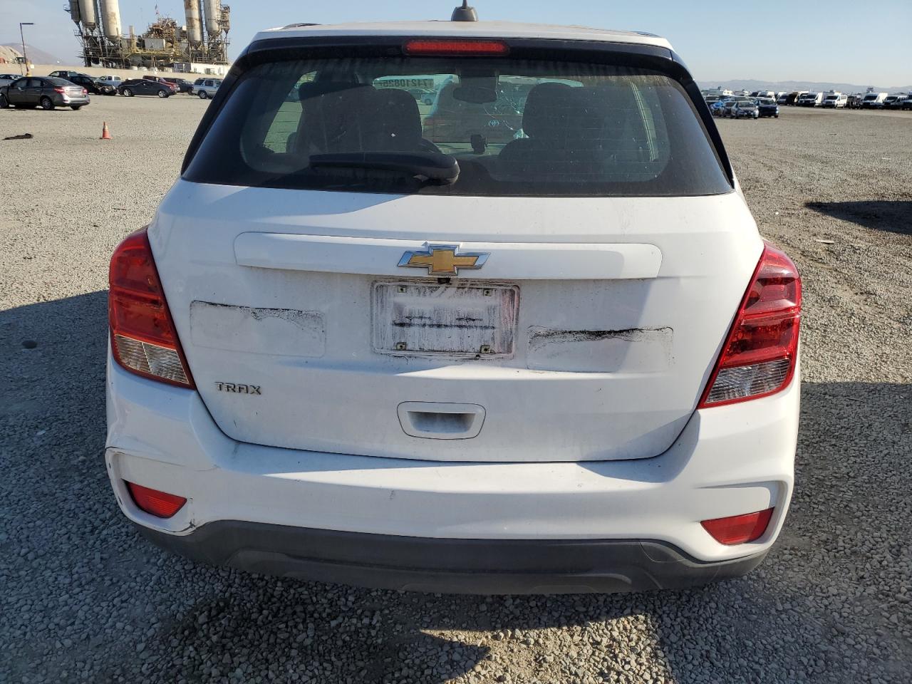 2020 Chevrolet Trax Ls VIN: KL7CJKSB3LB050417 Lot: 71210825