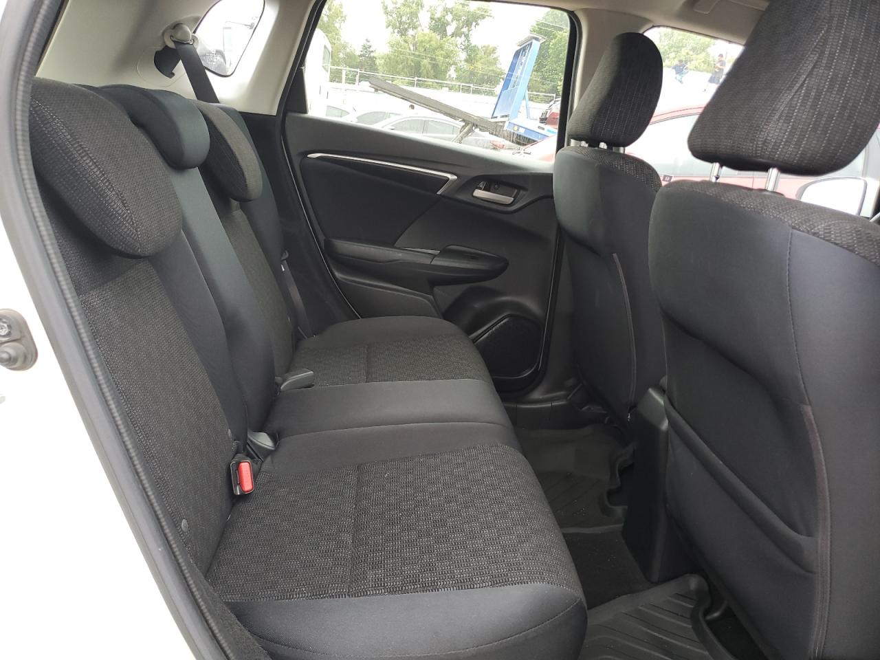 2016 Honda Fit Lx VIN: JHMGK5H57GS009782 Lot: 81329695