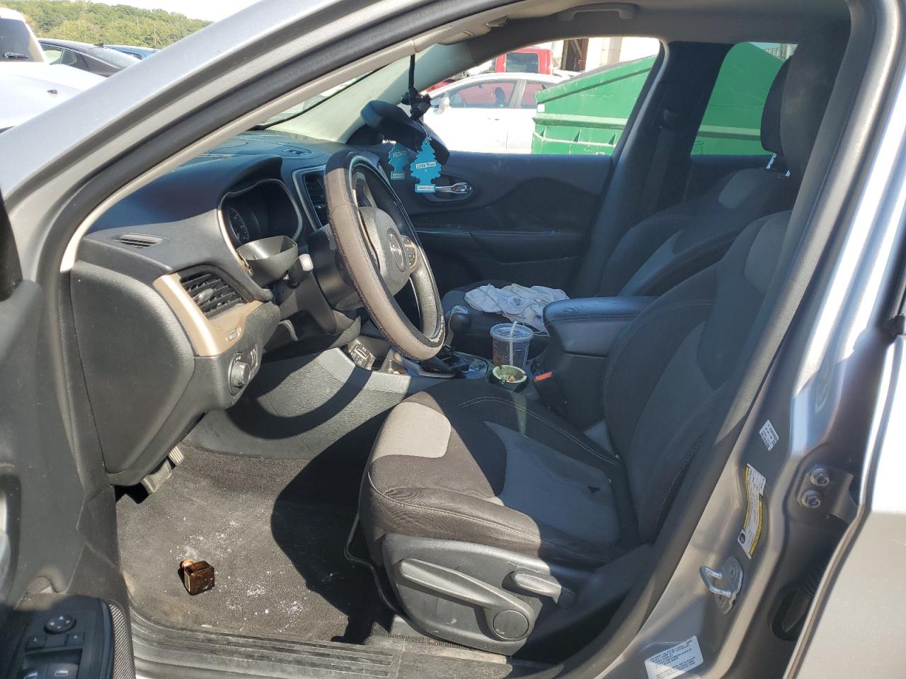 2014 Jeep Cherokee Sport VIN: 1C4PJLAB7EW181132 Lot: 84398205