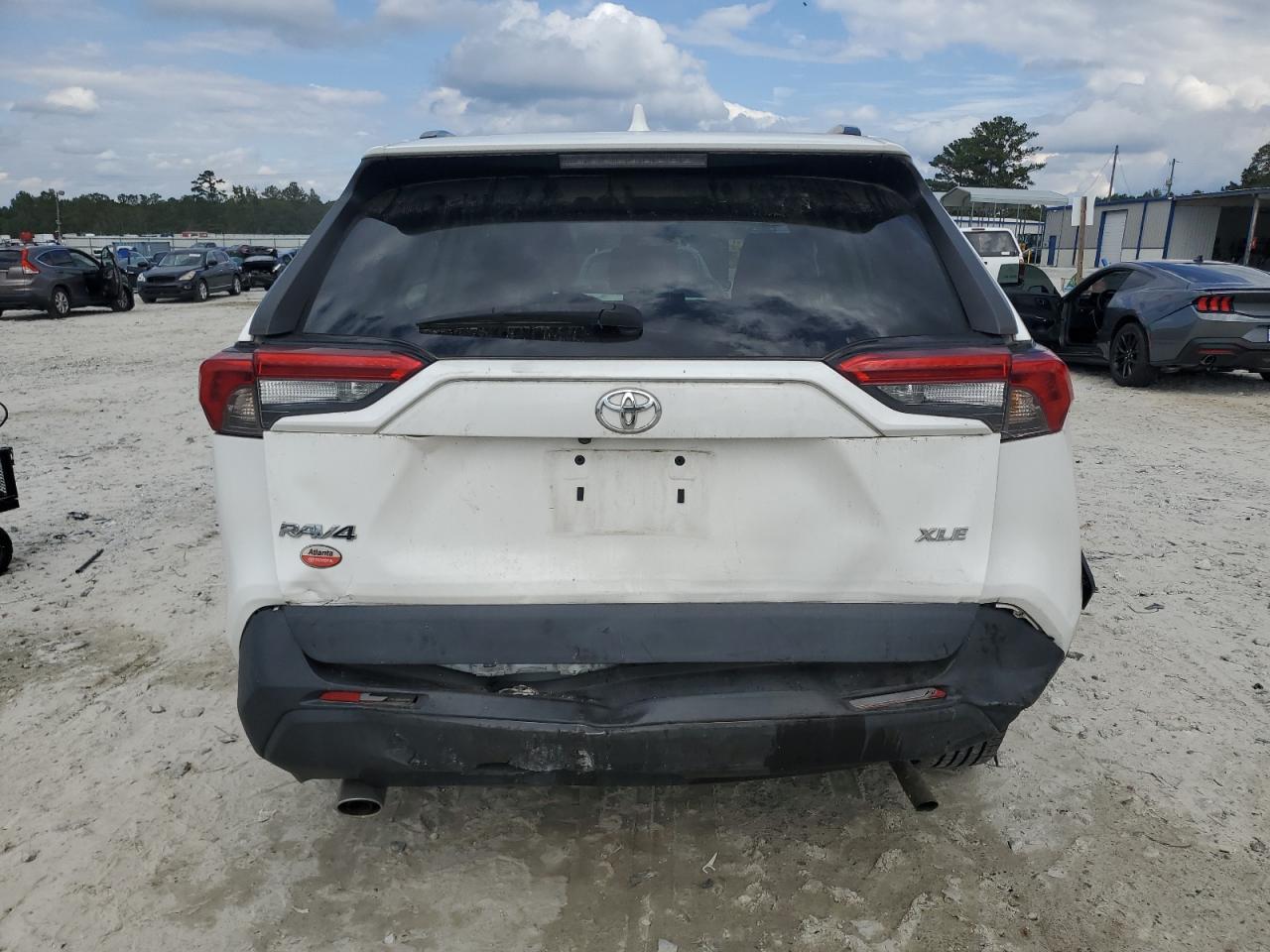 2021 Toyota Rav4 Xle VIN: 2T3W1RFV8MC162203 Lot: 82028795
