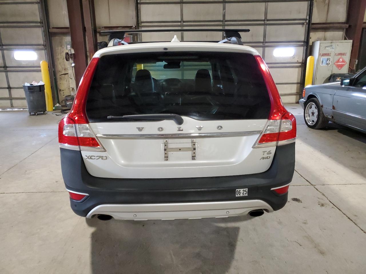 2015 Volvo Xc70 T6 Platinum VIN: YV4902ND6F1190143 Lot: 71717785