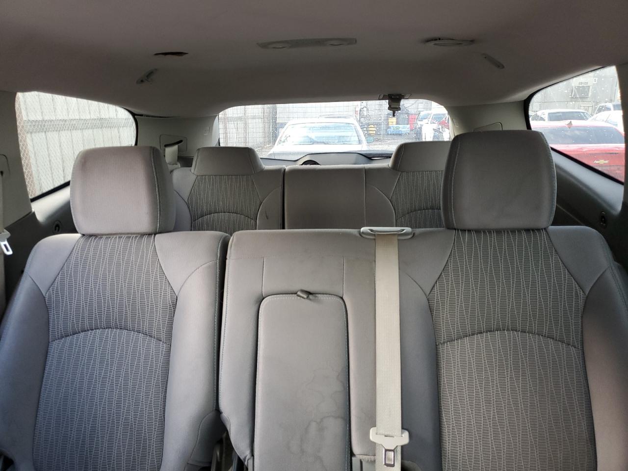 2017 Chevrolet Traverse Ls VIN: 1GNKRFKD1HJ140962 Lot: 81440265