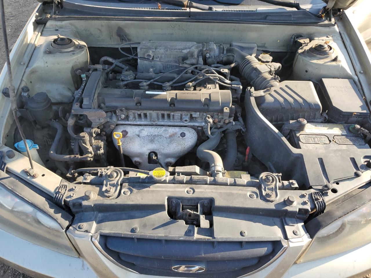 2005 Hyundai Elantra Gls VIN: KMHDN46D15U170898 Lot: 84558105