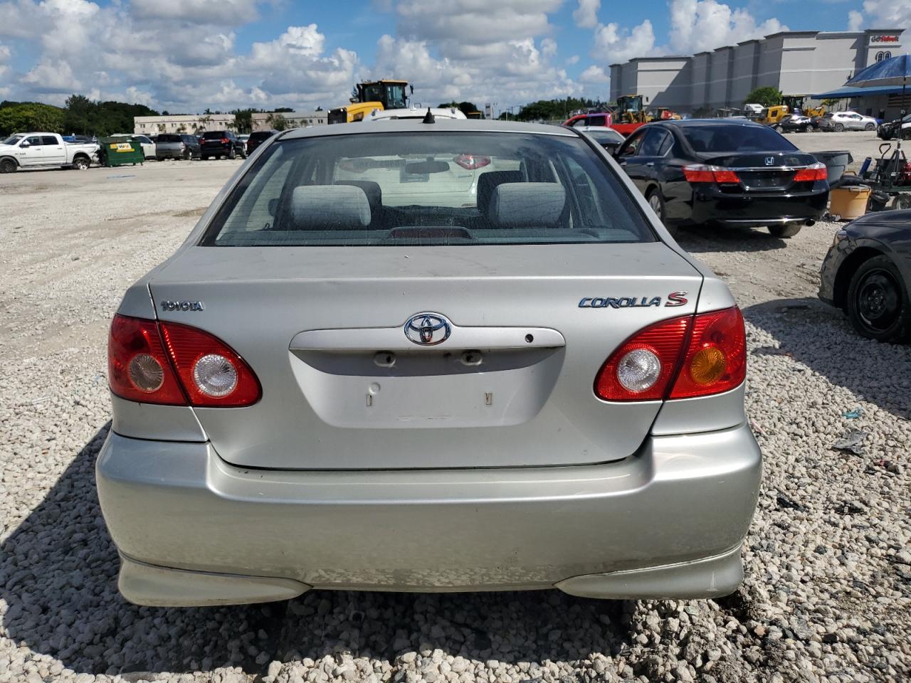 2004 Toyota Corolla Ce VIN: 1NXBR32E64Z261961 Lot: 84053315