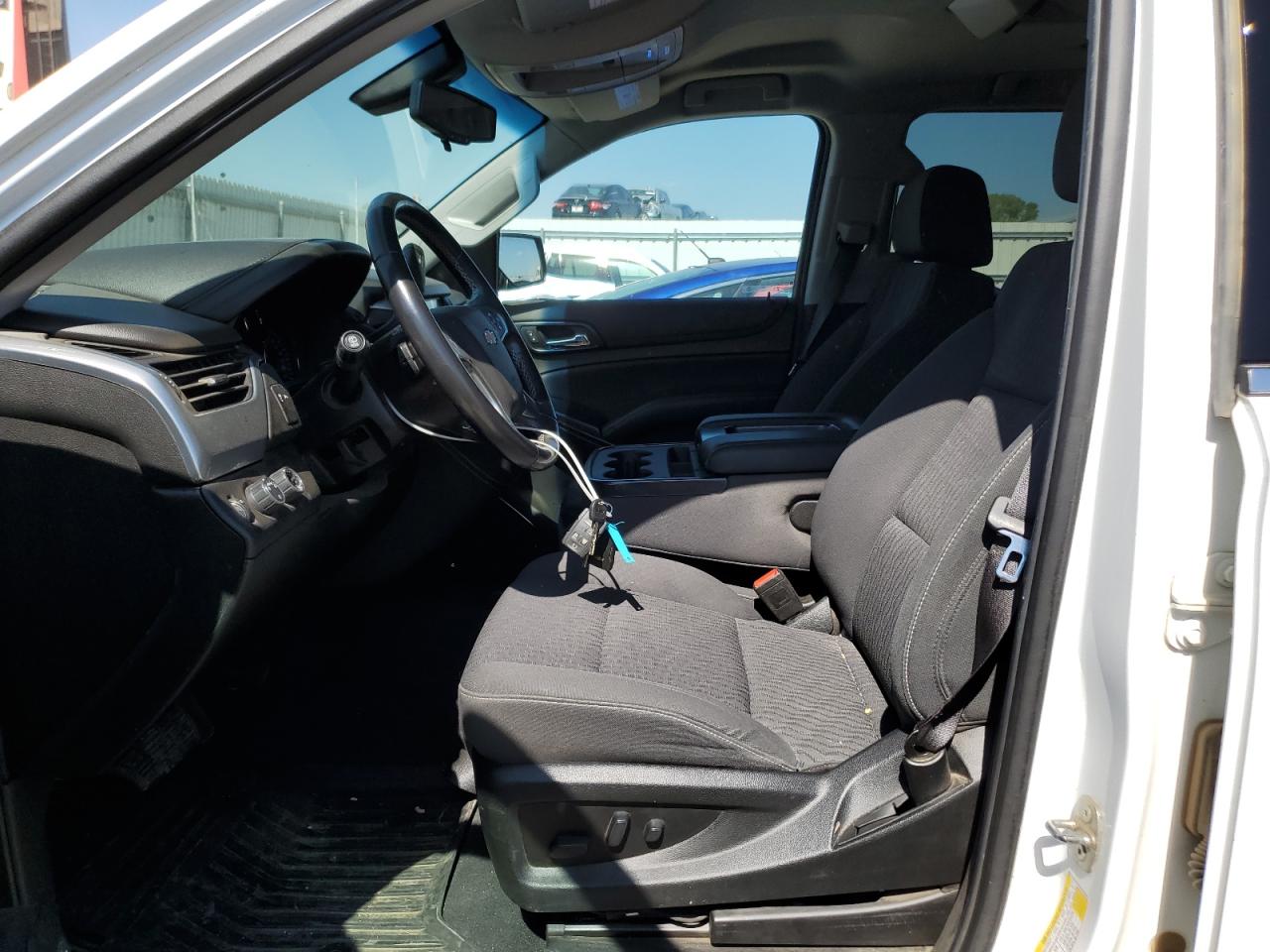 2019 Chevrolet Suburban K1500 Ls VIN: 1GNSKGEC3KR355586 Lot: 84219165