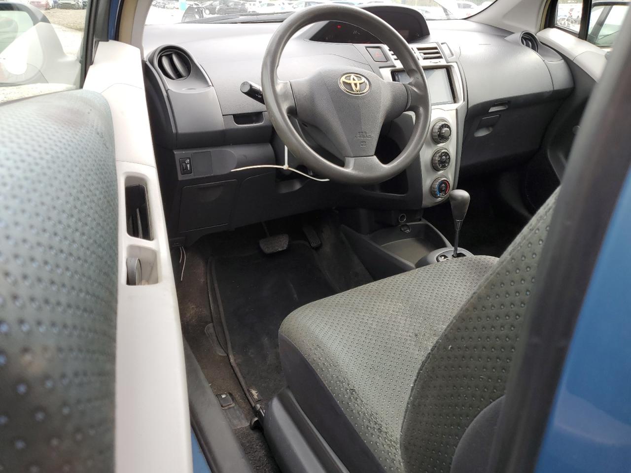 2008 Toyota Yaris VIN: JTDJT923785145851 Lot: 81706155