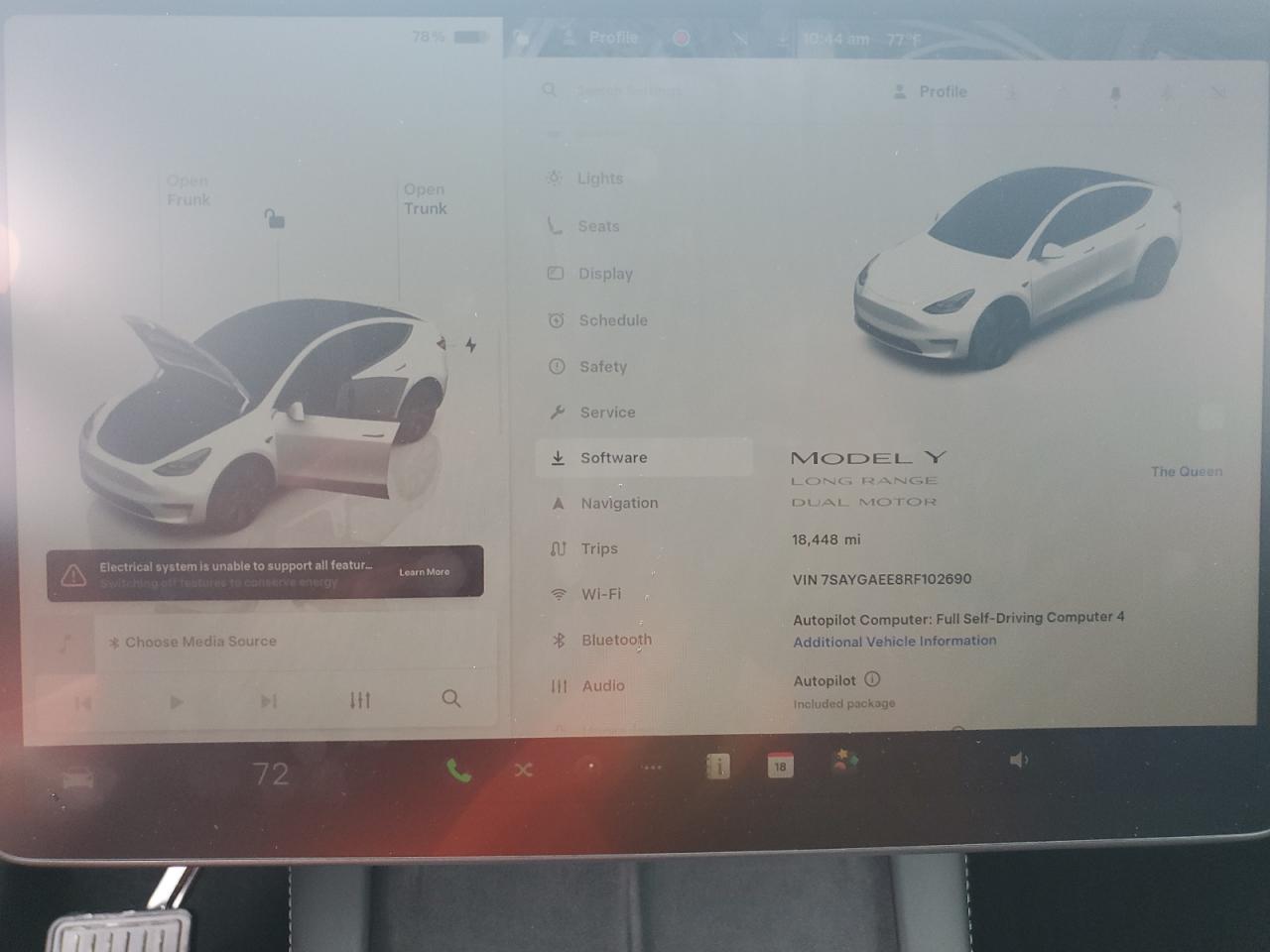 2024 Tesla Model Y VIN: 7SAYGAEE8RF102690 Lot: 80623965