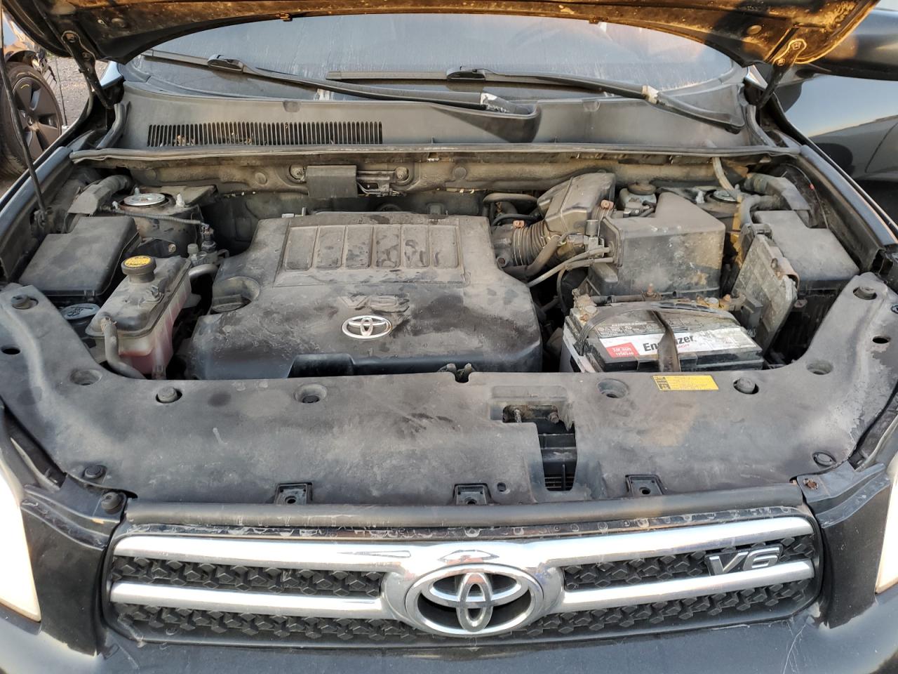 2007 Toyota Rav4 Limited VIN: JTMBK34V075018697 Lot: 81555325