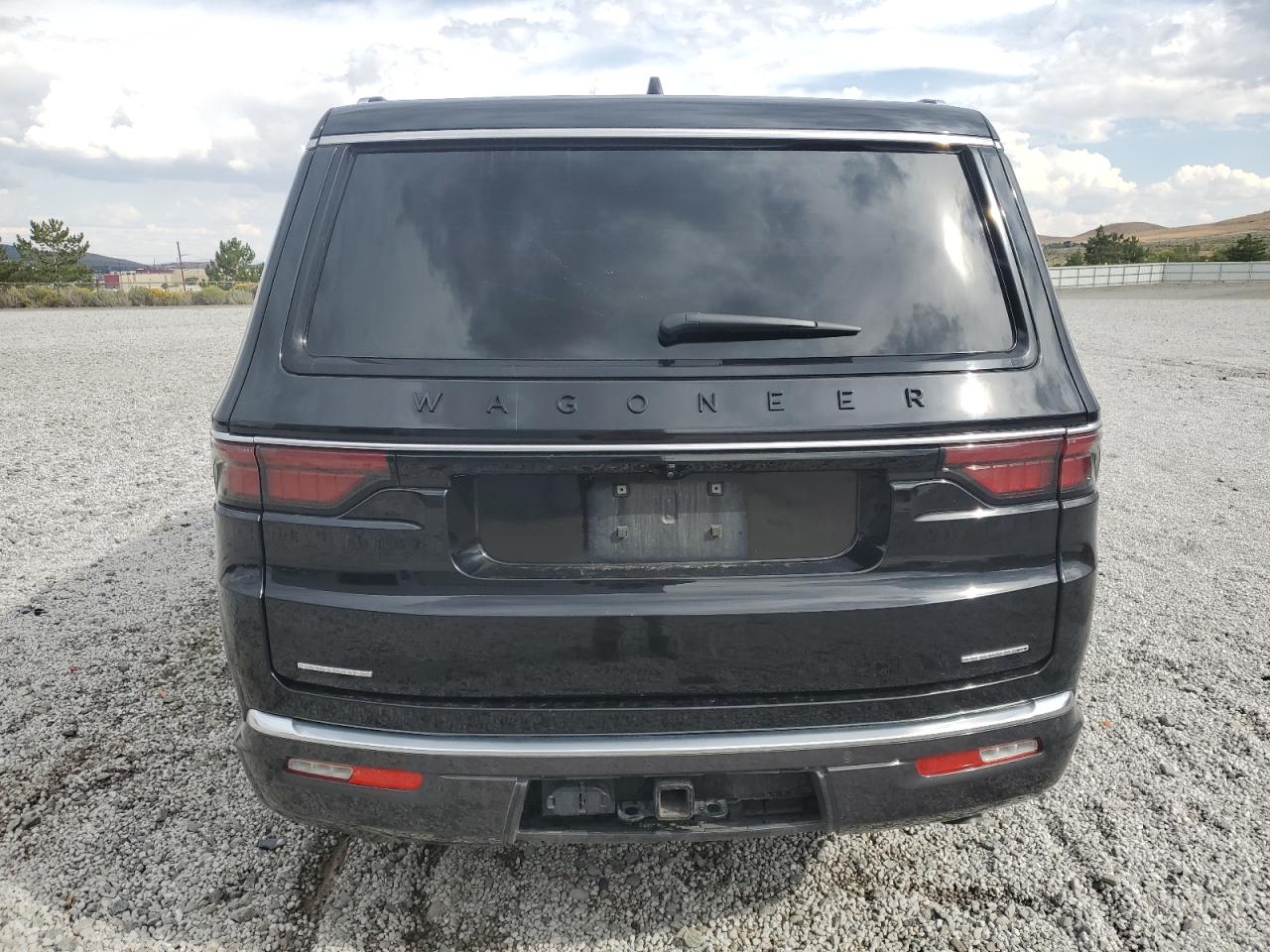 2022 Jeep Wagoneer Series Iii VIN: 1C4SJVDT6NS104558 Lot: 71904025